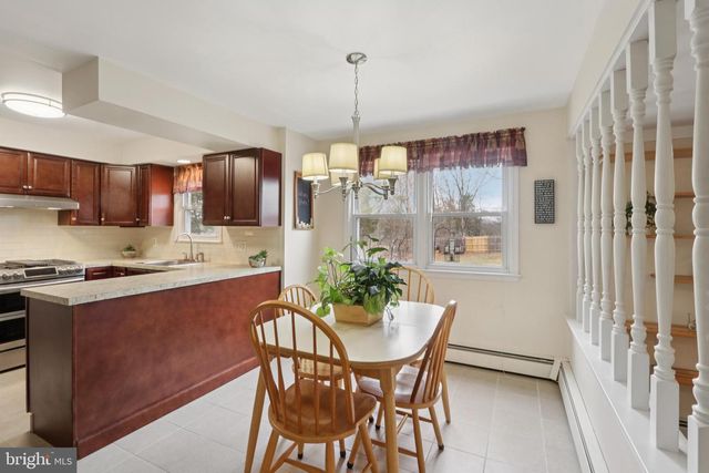 980 BEAR TAVERN RD, Ewing, NJ 08628