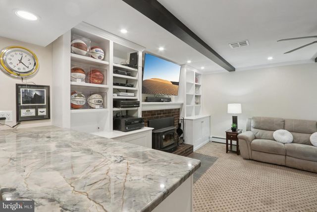 980 BEAR TAVERN RD, Ewing, NJ 08628