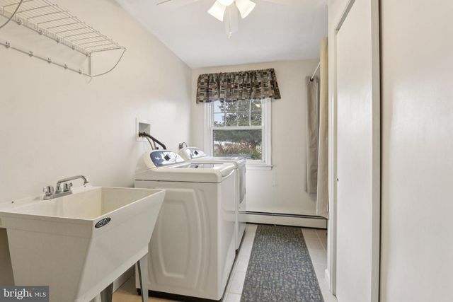 980 BEAR TAVERN RD, Ewing, NJ 08628