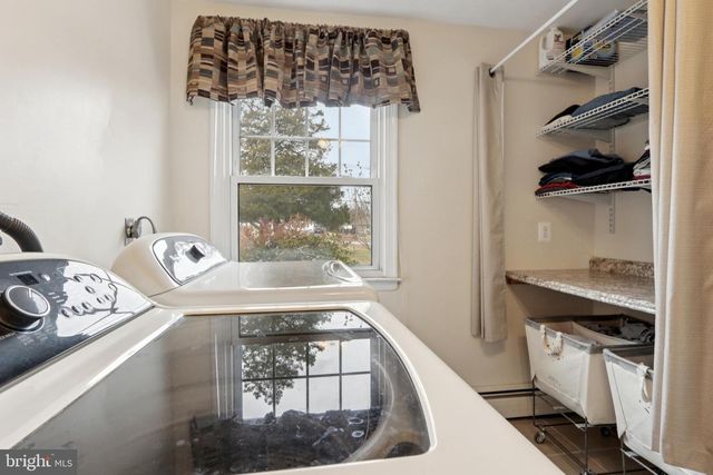 980 BEAR TAVERN RD, Ewing, NJ 08628