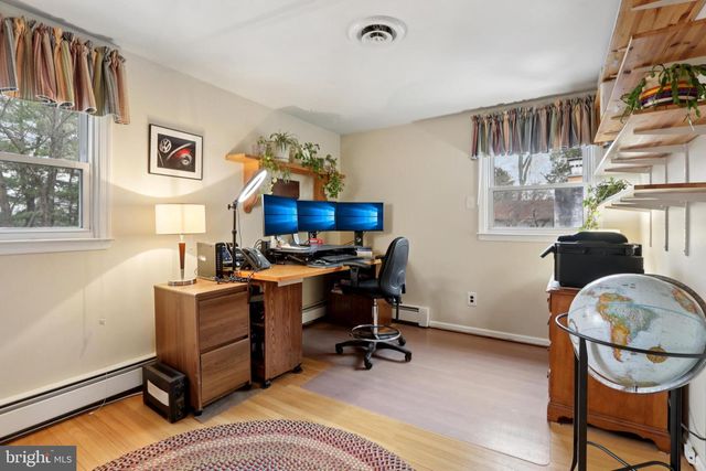 980 BEAR TAVERN RD, Ewing, NJ 08628