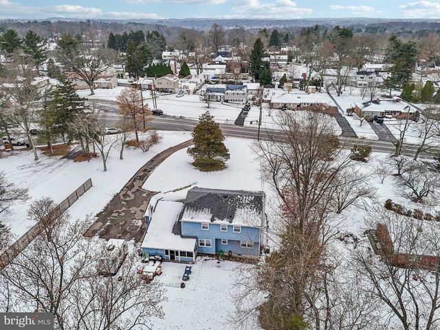 980 BEAR TAVERN RD, Ewing, NJ 08628