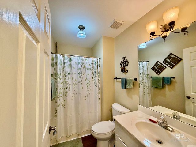 6 Mccue Circle, Fairhope, AL 36532