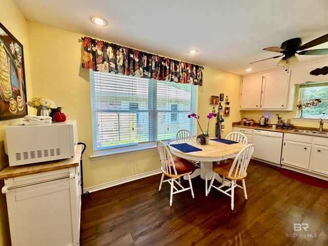 6 Mccue Circle, Fairhope, AL 36532
