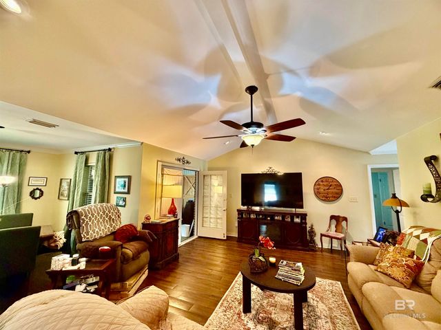 6 Mccue Circle, Fairhope, AL 36532