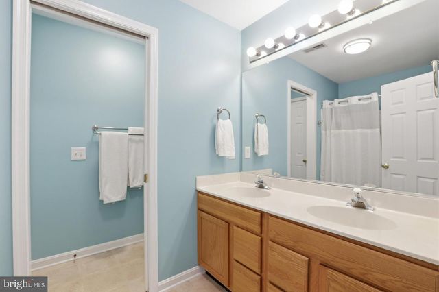 27 E MINGLEWOOD DR, Middletown, DE 19709