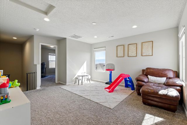 10685 Aspiration Lane SW, Albuquerque, NM 87121