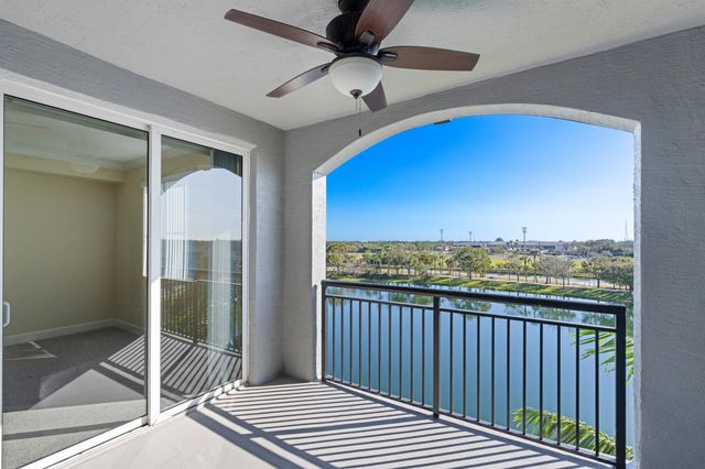 1660 Renaissance Commons Boulevard 2510, Boynton Beach, FL 33426
