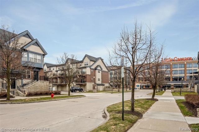 44 Adelaide Street, Detroit, MI 48201