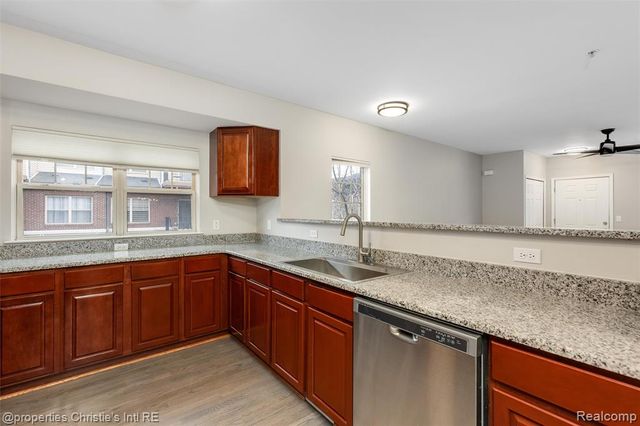 44 Adelaide Street, Detroit, MI 48201