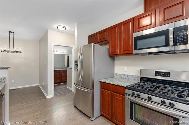 44 Adelaide Street, Detroit, MI 48201