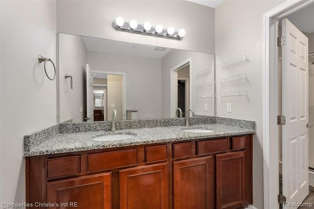 44 Adelaide Street, Detroit, MI 48201