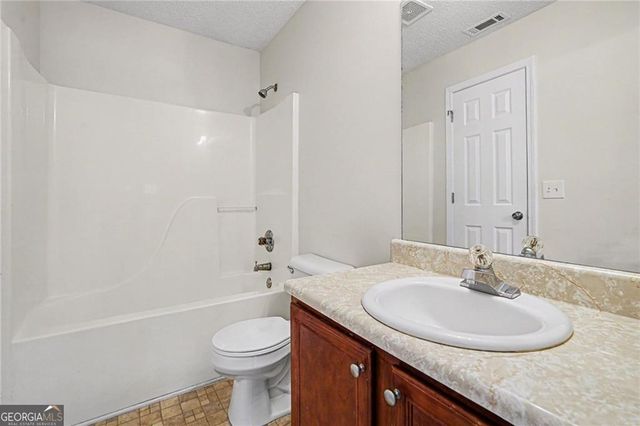 1007 Odelle Circle, Mcdonough, GA 30253