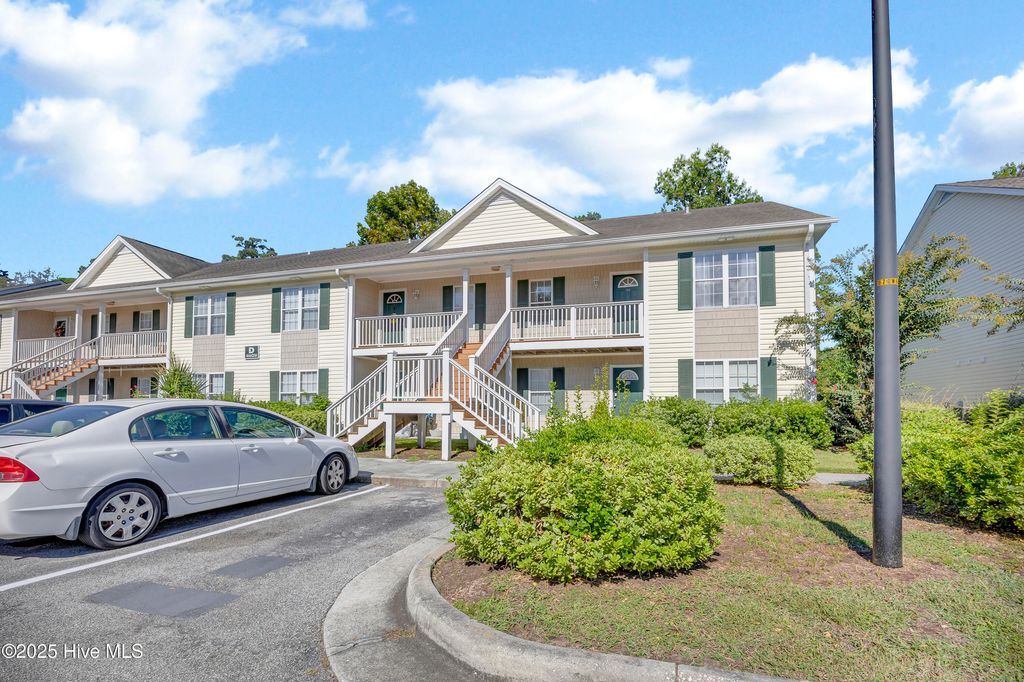 4609 Mcclelland Drive D204, Wilmington, NC 28405