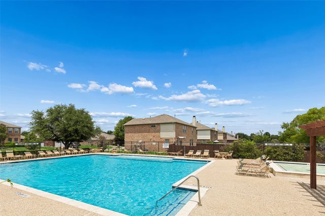 712 Beau Drive, Wylie, TX 75098