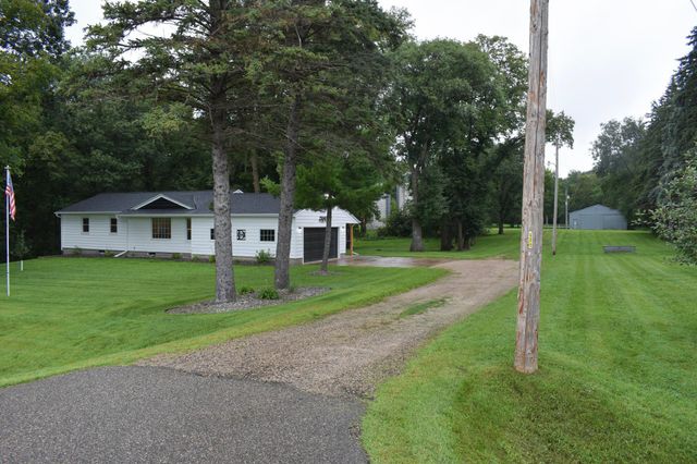 25048 County Road 34, Paynesville, MN 56362