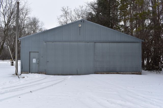 25048 County Road 34, Paynesville, MN 56362