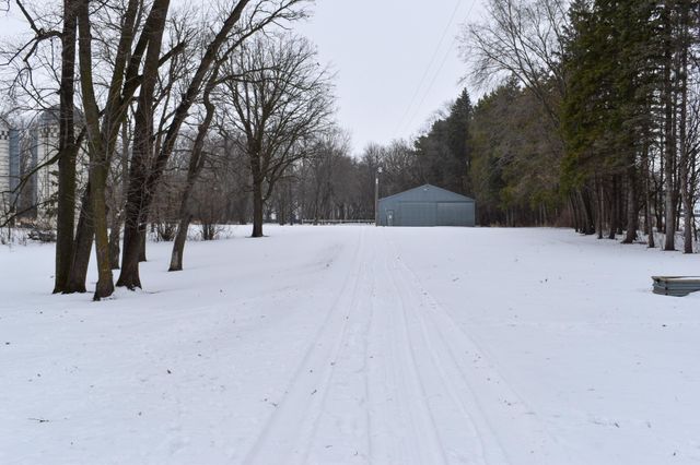 25048 County Road 34, Paynesville, MN 56362