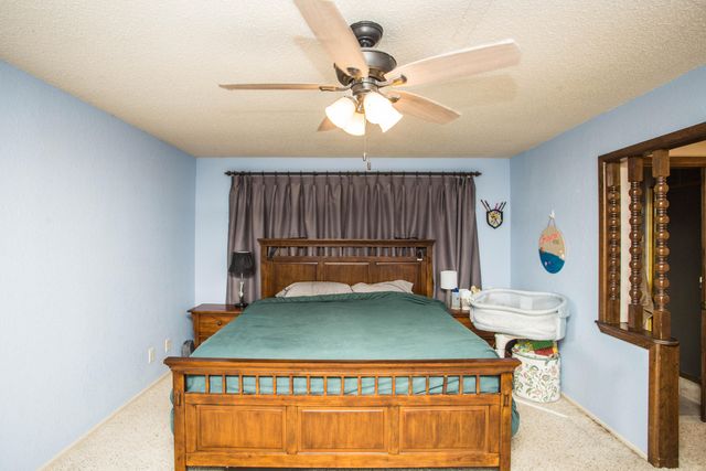 705 S 22nd Street, Slaton, TX 79364