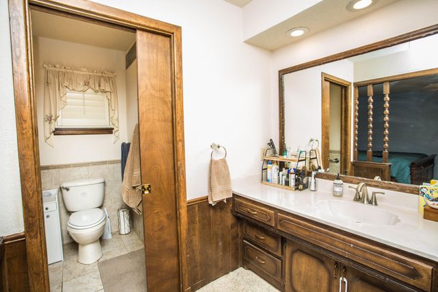 705 S 22nd Street, Slaton, TX 79364