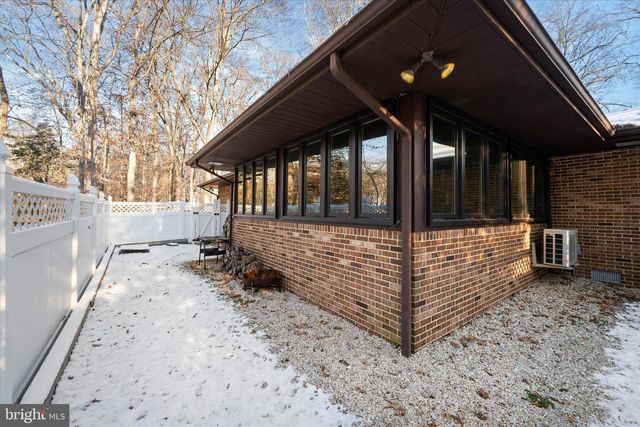 82 WIMBLEDON DR, Dover, DE 19904