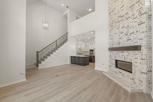 328 Fields Lane, Montgomery, TX 77316