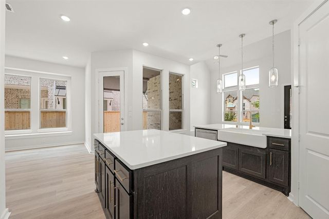 328 Fields Lane, Montgomery, TX 77316