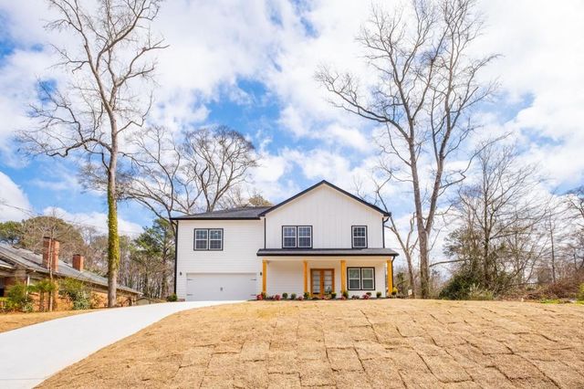 165 Strickland Street, Fairburn, GA 30213