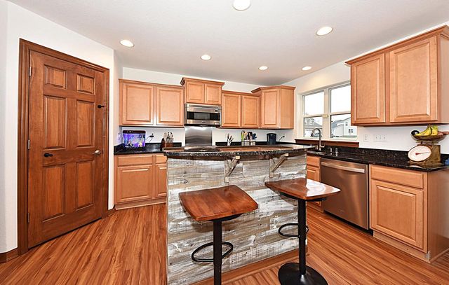 414 Yosemite AVENUE, Hartford, WI 53027