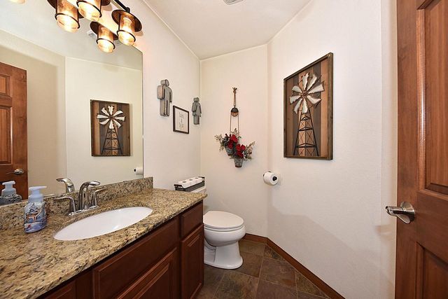 414 Yosemite AVENUE, Hartford, WI 53027