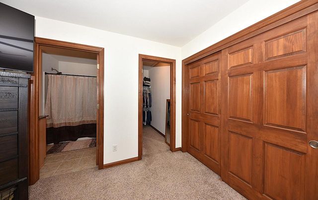 414 Yosemite AVENUE, Hartford, WI 53027