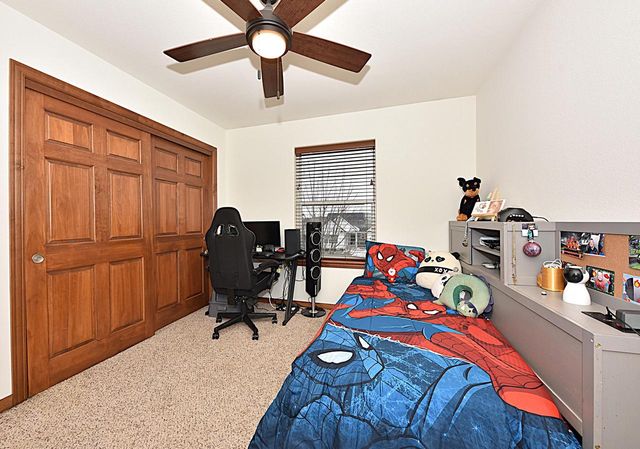 414 Yosemite AVENUE, Hartford, WI 53027