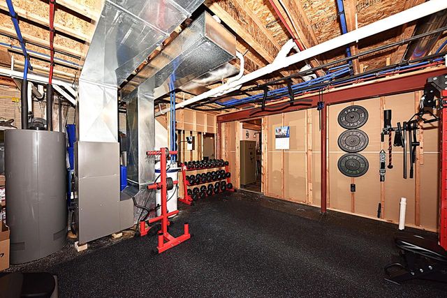 414 Yosemite AVENUE, Hartford, WI 53027