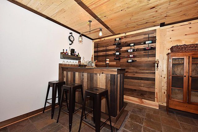 414 Yosemite AVENUE, Hartford, WI 53027