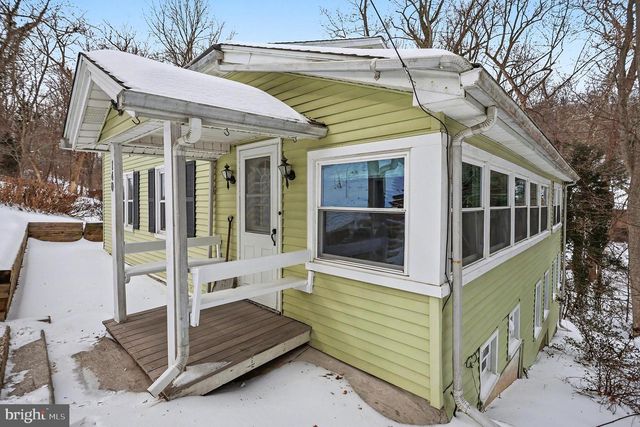 140 MURPHYS HOLLOW LN, Wrightsville, PA 17368