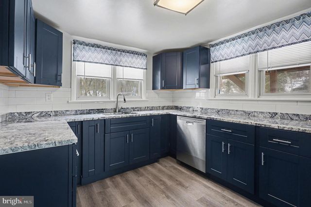 140 MURPHYS HOLLOW LN, Wrightsville, PA 17368