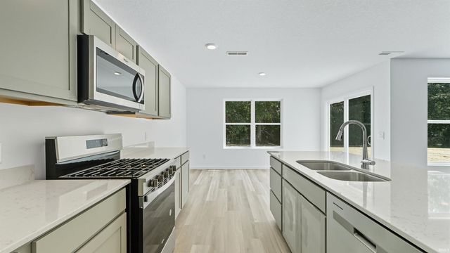 1687 Granger Lane, Bluffton, IN 46714