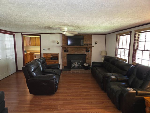 132 GERONIMO TRL, Winchester, VA 22602