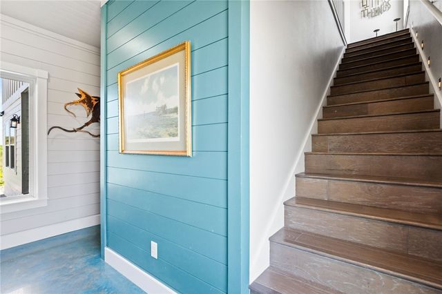 121 Bikini Dr, Port Aransas, TX 78373