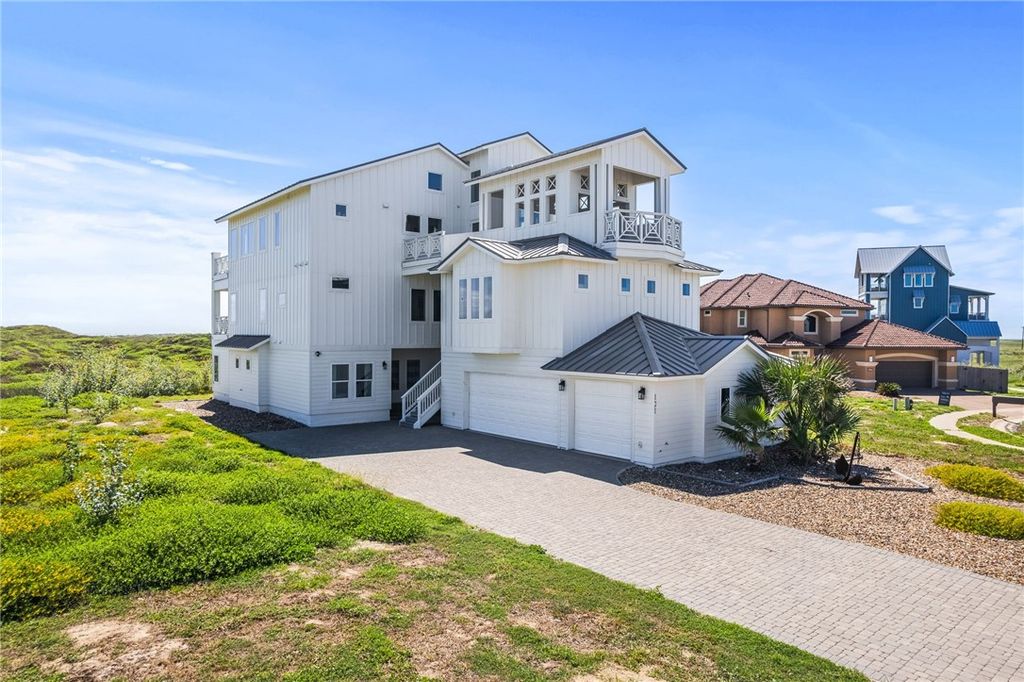 121 Bikini Dr, Port Aransas, TX 78373 — photo 3
