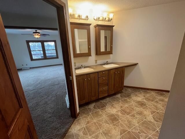 710 W Blackhawk DRIVE, Fort Atkinson, WI 53538