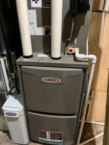 710 W Blackhawk DRIVE, Fort Atkinson, WI 53538