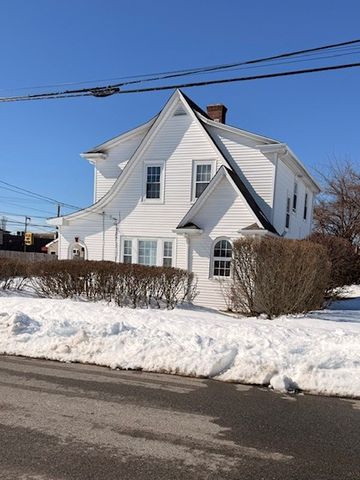 15 Pershing Street, Cranston, RI 02910