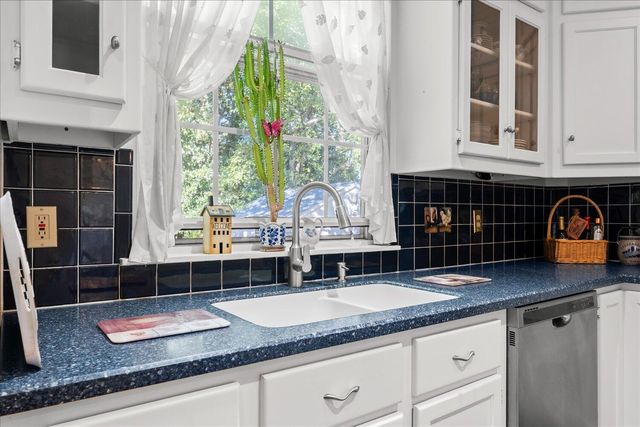 206 S Alexander Avenue, Washington, GA 30673