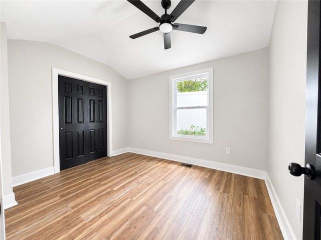 705 S Fairview Avenue, Independence, MO 64053