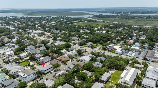 5 10th Street, Tybee Island, GA 31328