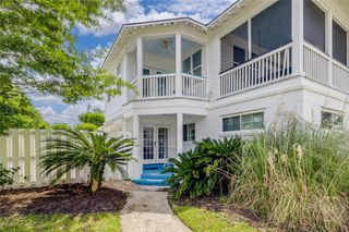 5 10th Street, Tybee Island, GA 31328
