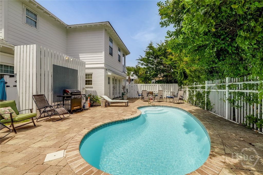 Image 32 of property listing at 5 10th Street, Tybee Island, GA 31328