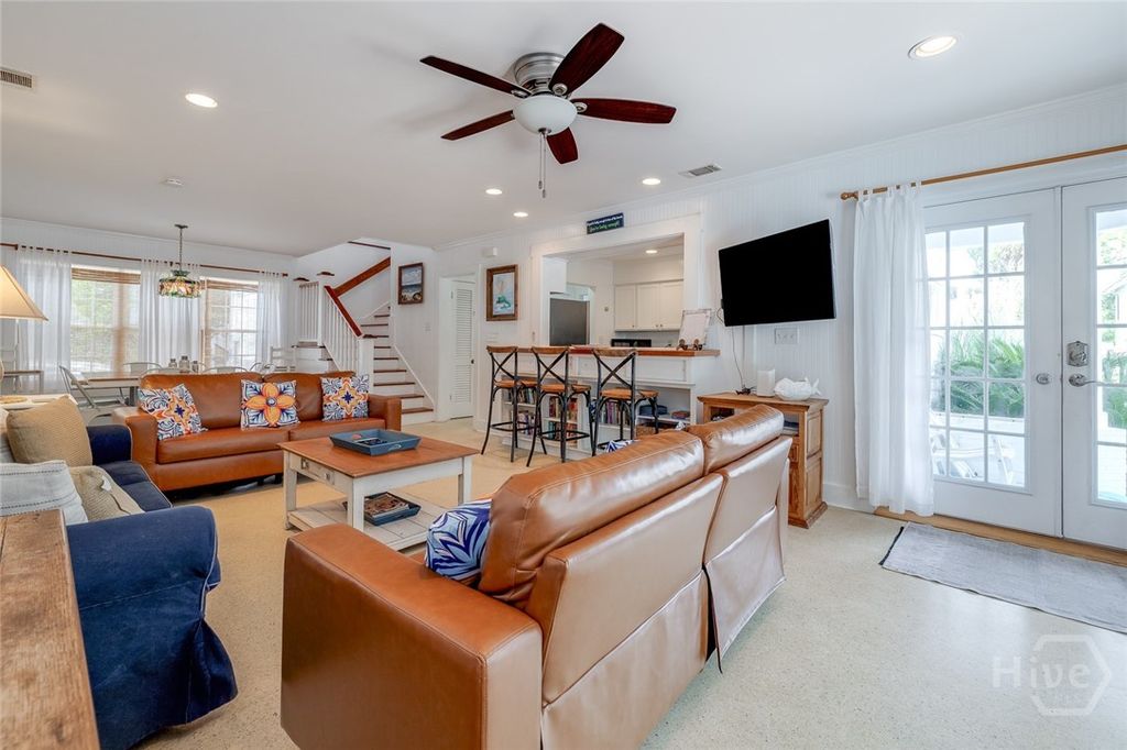 Image 4 of property listing at 5 10th Street, Tybee Island, GA 31328