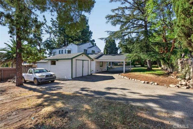 6604 Valmont Street, Tujunga, CA 91042